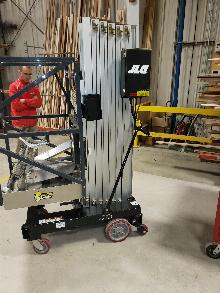 JLG 30AM  Electric Man Lift