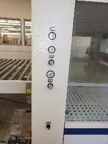 MAKOR K- two 77" wide, 2 arm, 8 gun spray machine