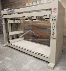 Uhling HP-5000 Case Clamp