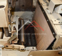 RAIMANN KM310 1M MOVABLE BLADE GANG RIP WITH INFEED RAIMANN KM310 1M MOVABLE BLADE GANG RIP WITH INFEED