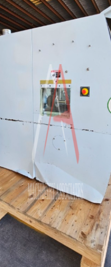 LEADERMAC 523 COMPACT MOULDER FEED THROUGH