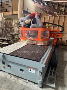 Omnitech Selexx Pal 5x10 Flat Table CNC Router with Pushoff