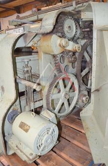 NEWMAN WHITNET 36" TOP AND BOTTOM PLANER-HELICAL HEADS NEWMAN WHITNET 36" TOP AND BOTTOM PLANER-HELICAL HEADS