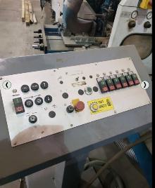 WADKIN XE220 MOULDER PACKAGE WITH GRINDER AND FEED TABLES WADKIN XE220 MOULDER PACKAGE WITH GRINDER AND FEED TABLES