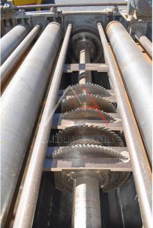 GLOBE MULTIBLADE GANG RIP SAW