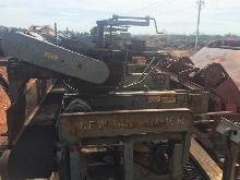 NEWMAN KM 16 DOUBLE END TRIM SAW