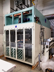 Superfici Twin Spray Automatic through feed spraying machine