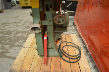 NORTHFIELD 27 IN. BAND-SAW