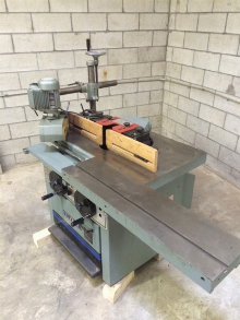 Invicta Tilt Shaper with Sliding Table and Feeder