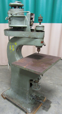 Used Ekstrom Carlson Pin Router