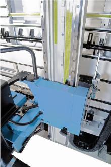 Putsch SVP 320 Vertical Panel Saw with Independent Scoring Motor