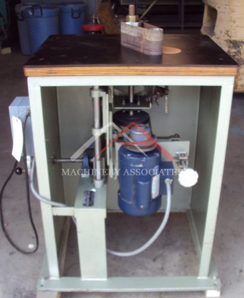 Progress P300 Profile / Edge Sander, 1.5HP, 110V, 1PH, 4" x 24" Belt