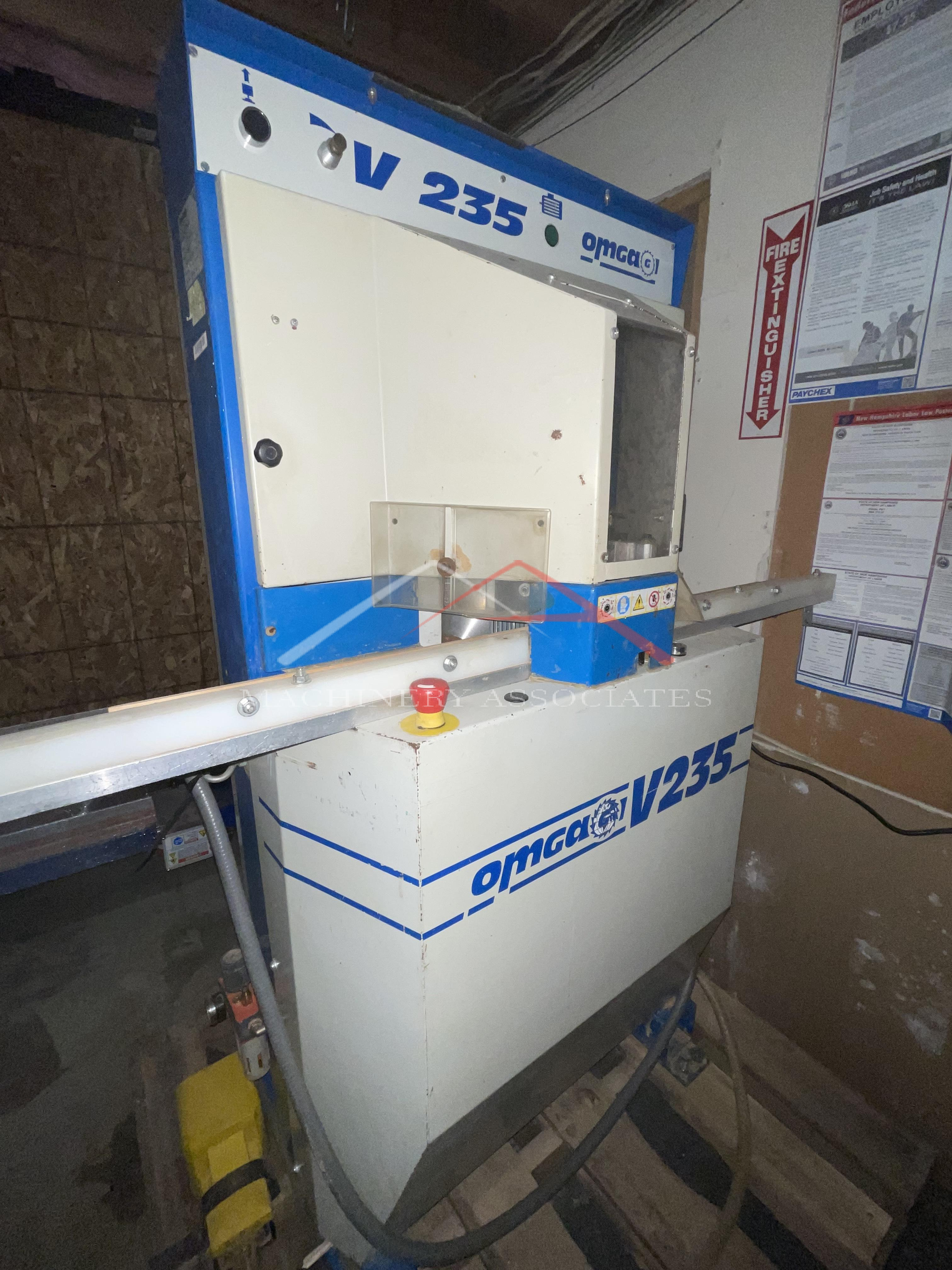 Omga V235 Double Miter Saw