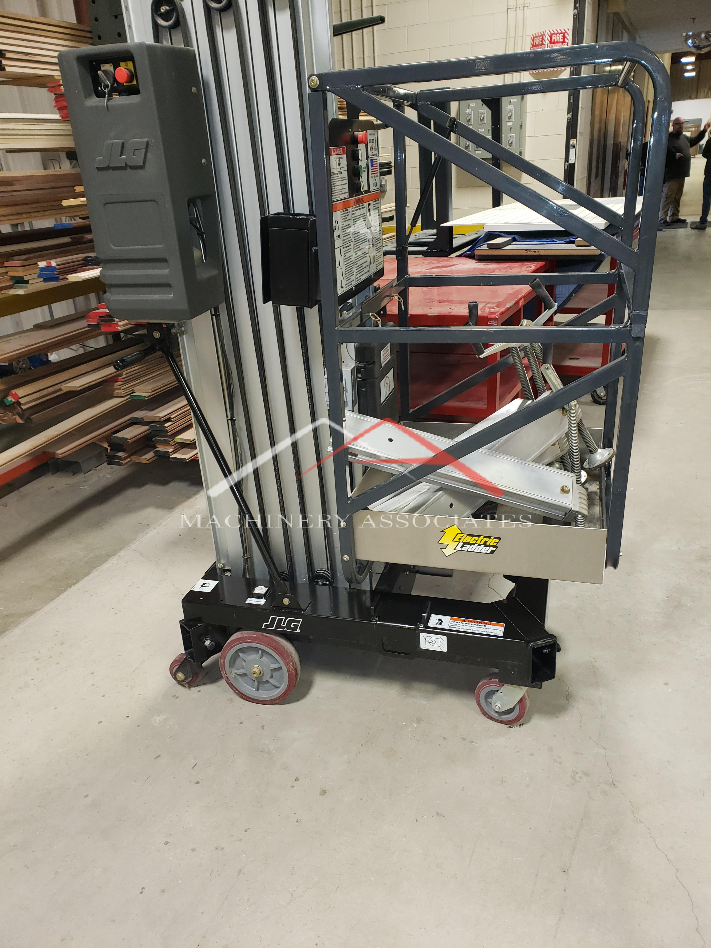 JLG 30AM  Electric Man Lift