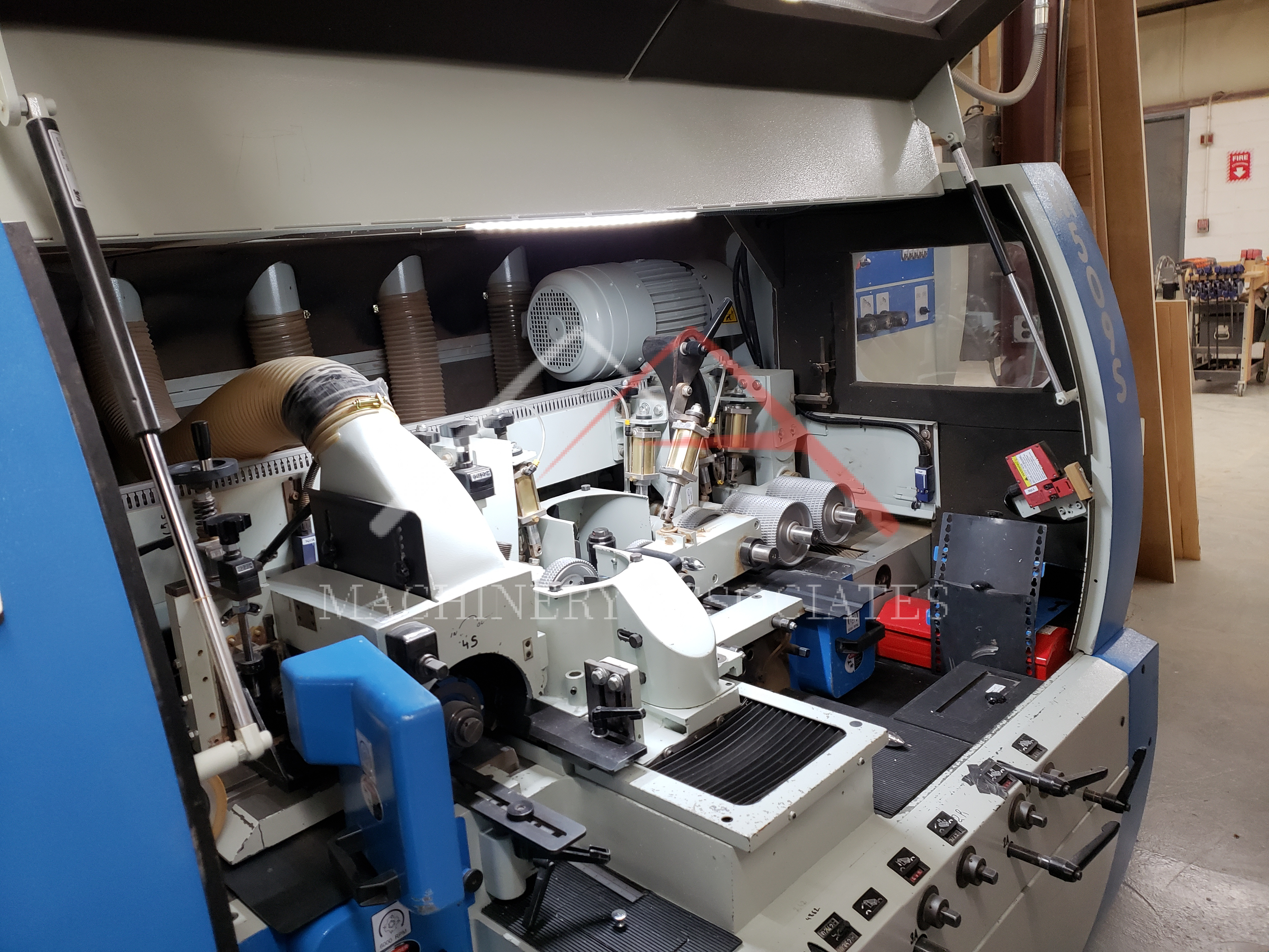 Kentwood M509S  5 Head Moulder 