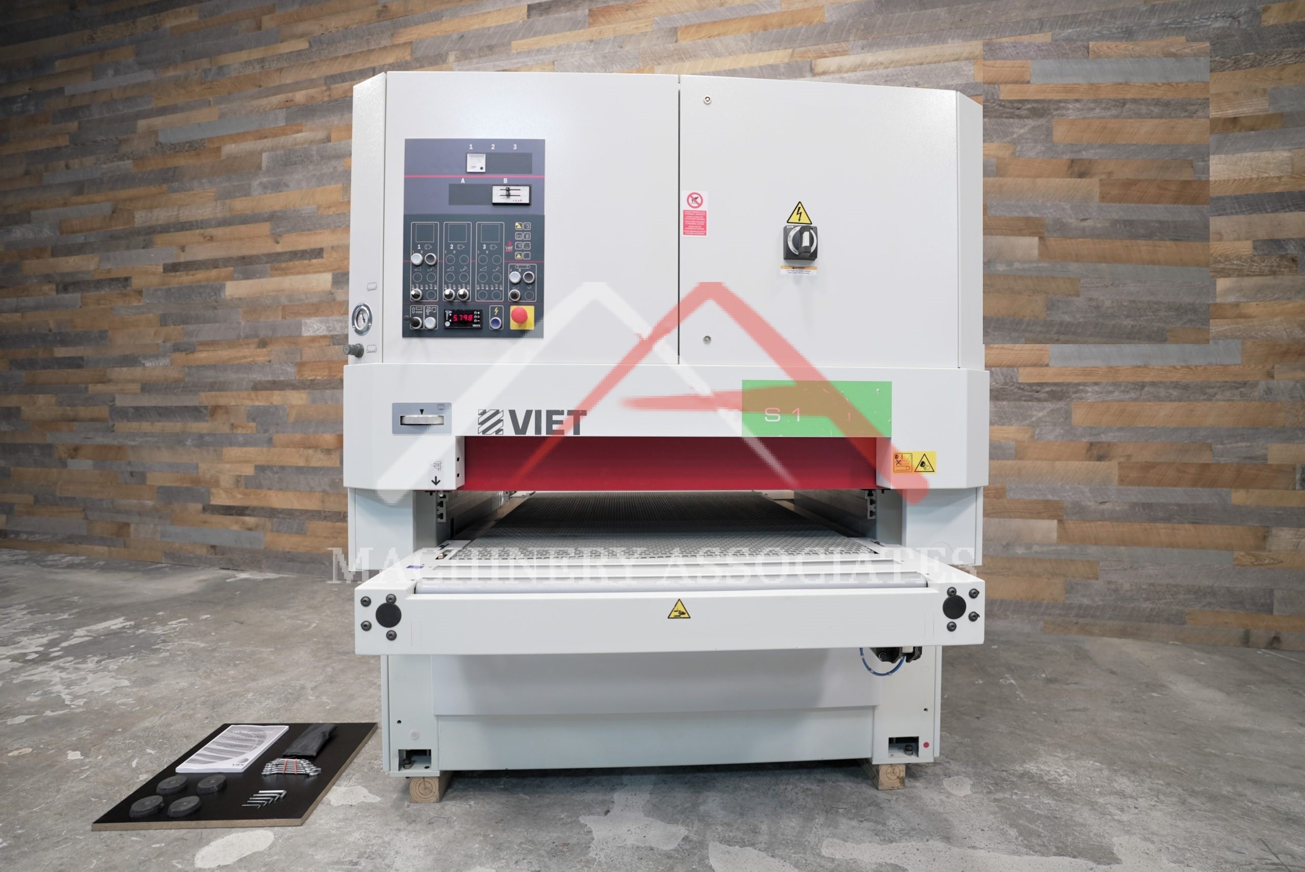 2016 Biesse Viet 42″ Dual Head S1 Wide Belt Sander