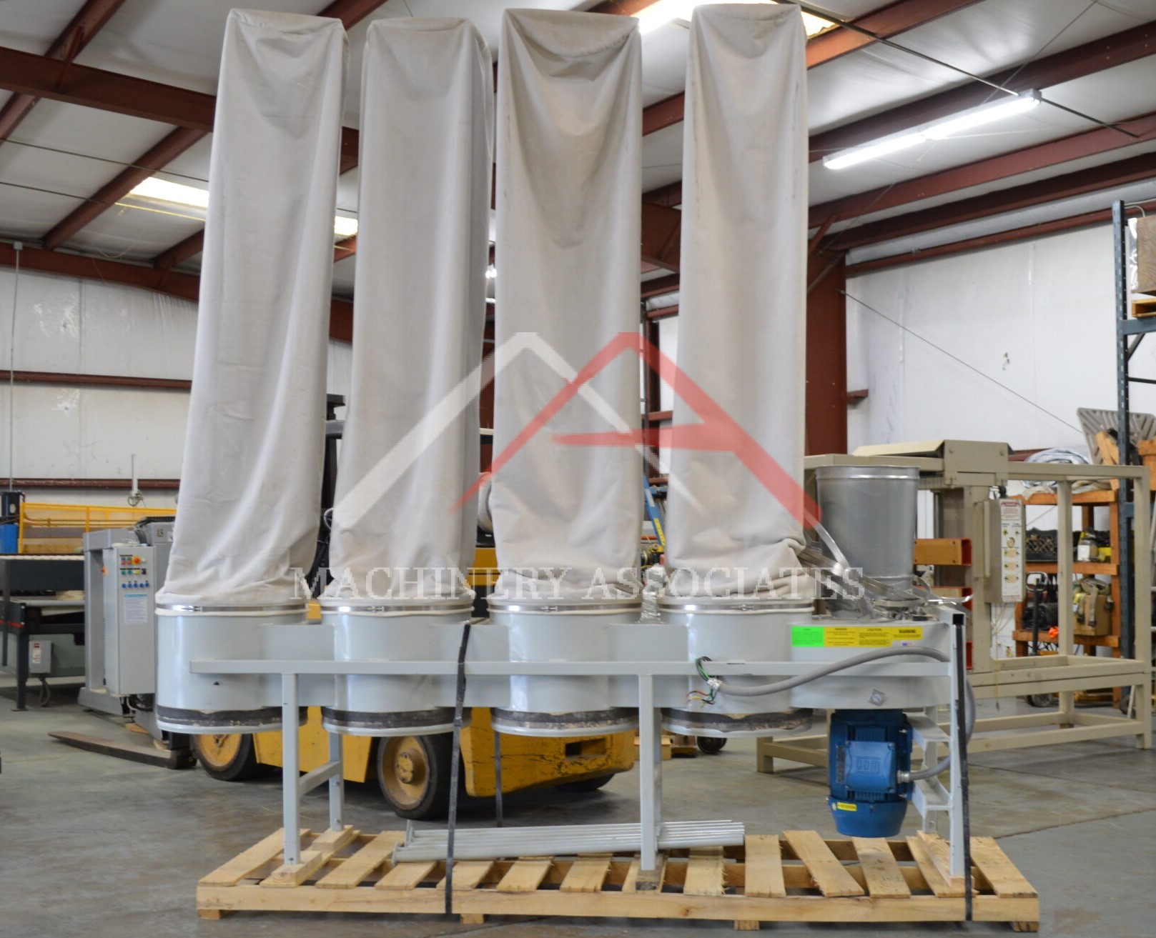 Dustek C2000 20HP Dust Collector