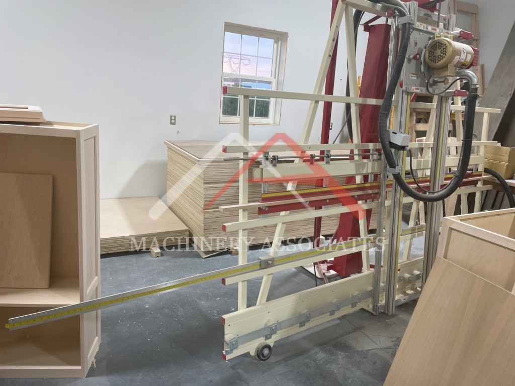 SAFETY SPEEDCUT 7000M VERTICAL PANEL SAW SAFETY SPEEDCUT 7000M VERTICAL PANEL SAW