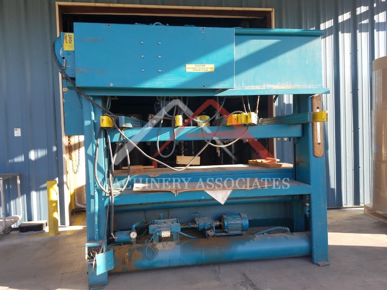 CEMCO MVB84 MULTIHEAD BORING MACHINE