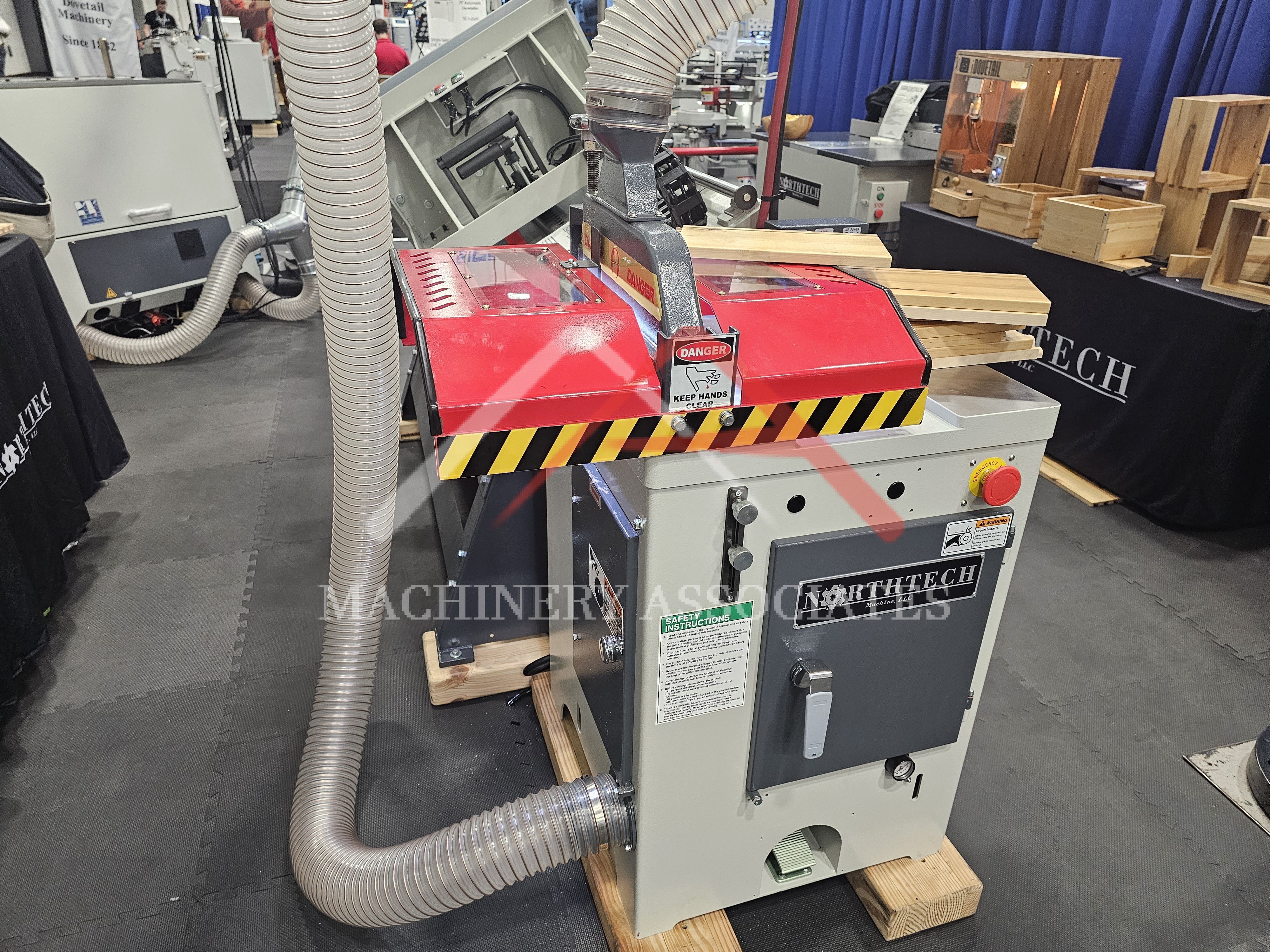 Northtech CS14 Upcut Saw 14in Right or Left