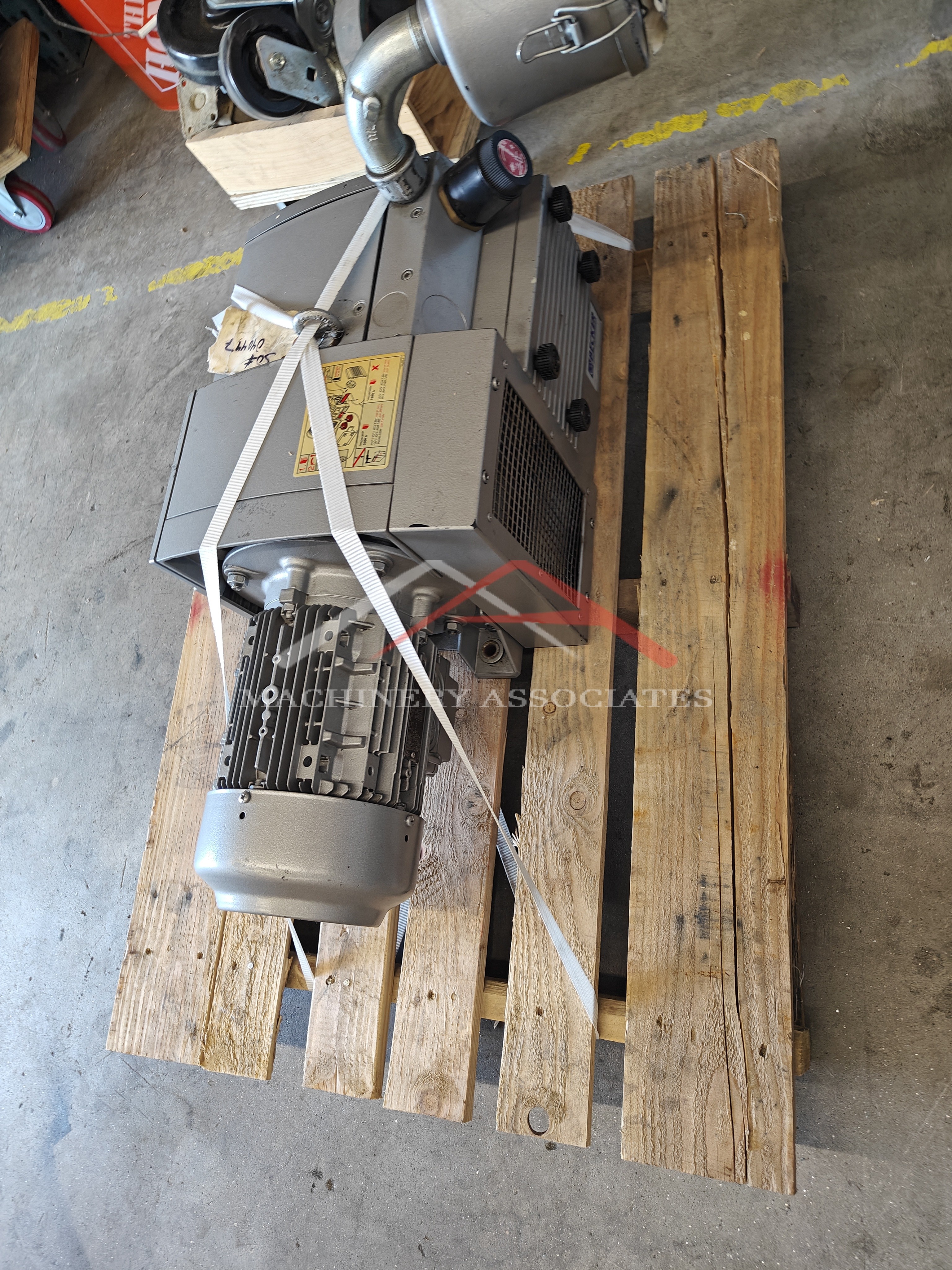 Becker Picchio 2200 Vacuum Pump