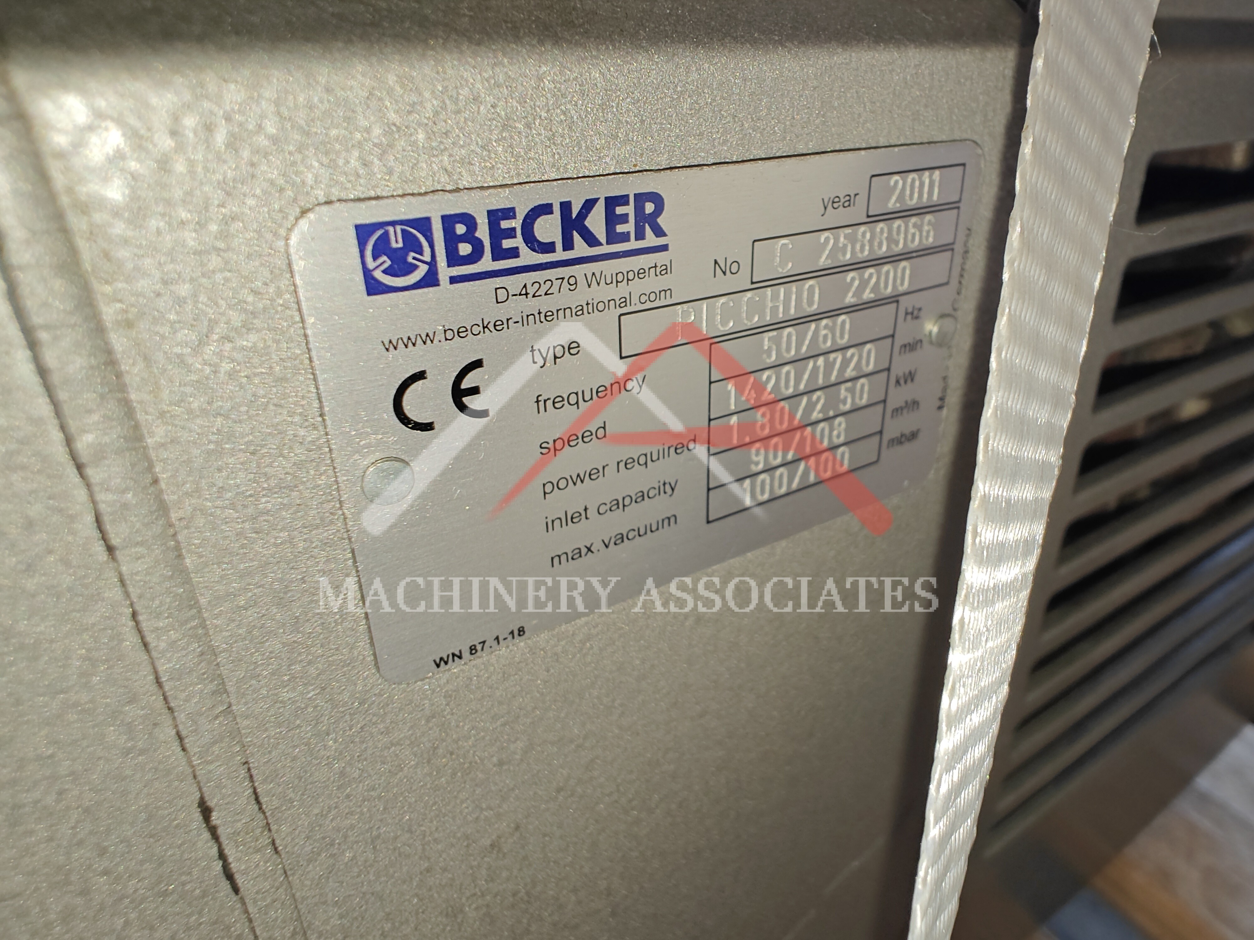 Becker Picchio 2200 Vacuum Pump