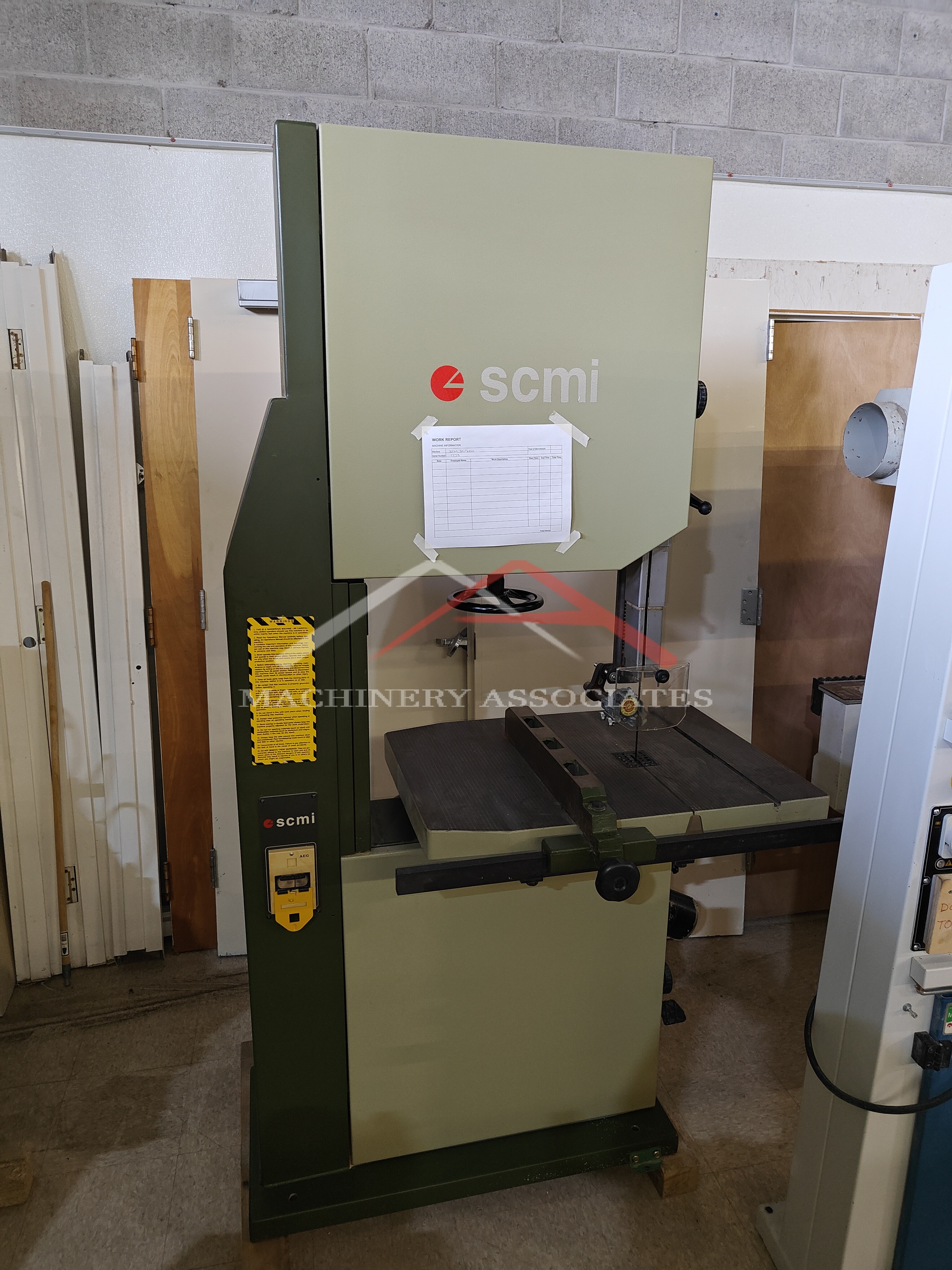 SCMi SC600 Band Saw