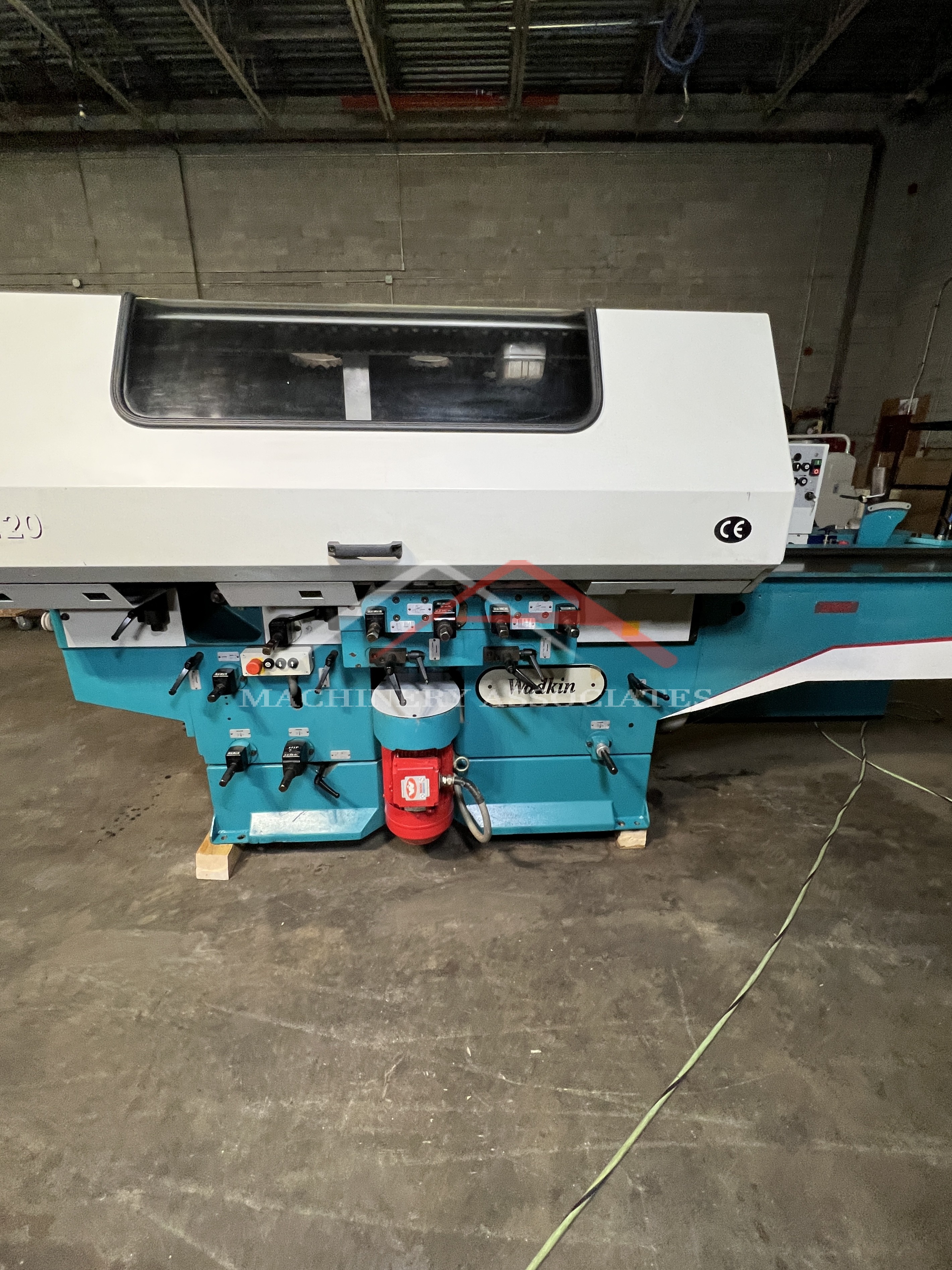 Wadkins GD 220 5 head Moulder Through Feed