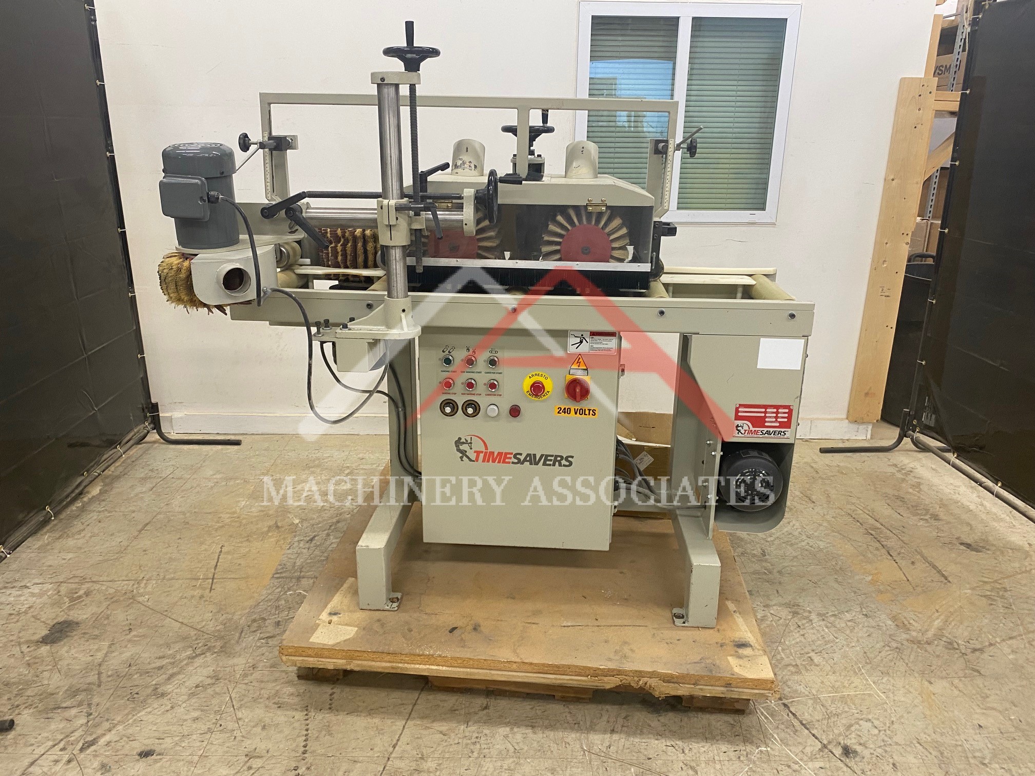 Timesavers CD2-300 3 Head Moulding Sander