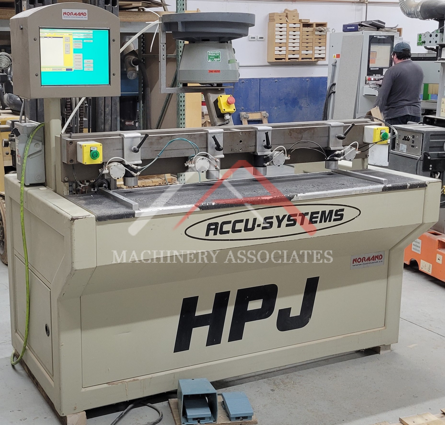 Accu-systems HPJ-7 CNC Bore/Glue/Dowel Accu-systems HPJ-7 CNC Bore/Glue/Dowel