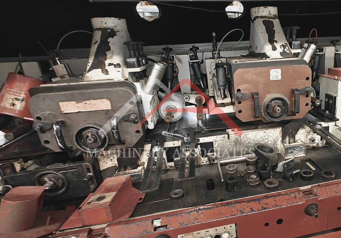 LEADERMAC LMC 633 13" THROUGH FEED MOULDER