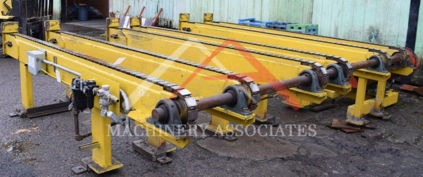 6 Strand flat top chain transfer conveyor