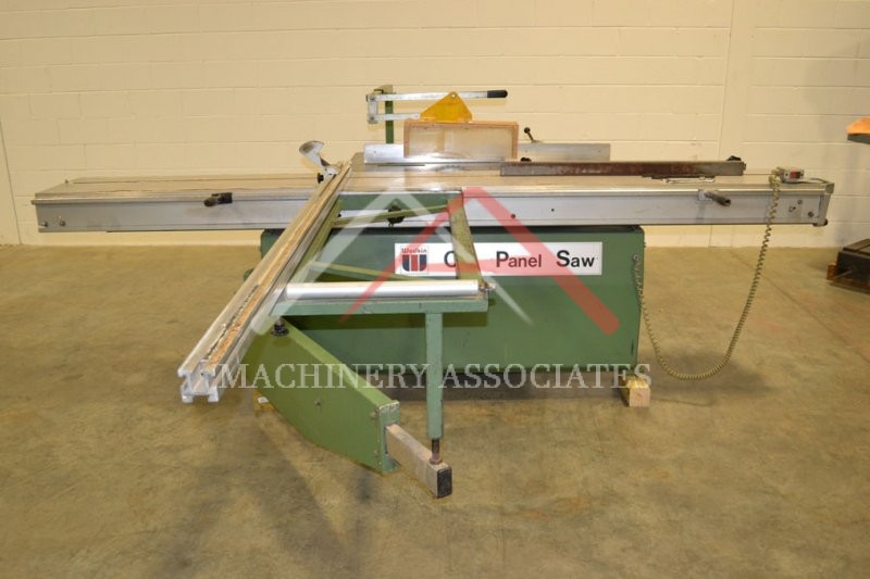 Wadkin CP32 Sliding Table Panel Saw with Scoring Blade