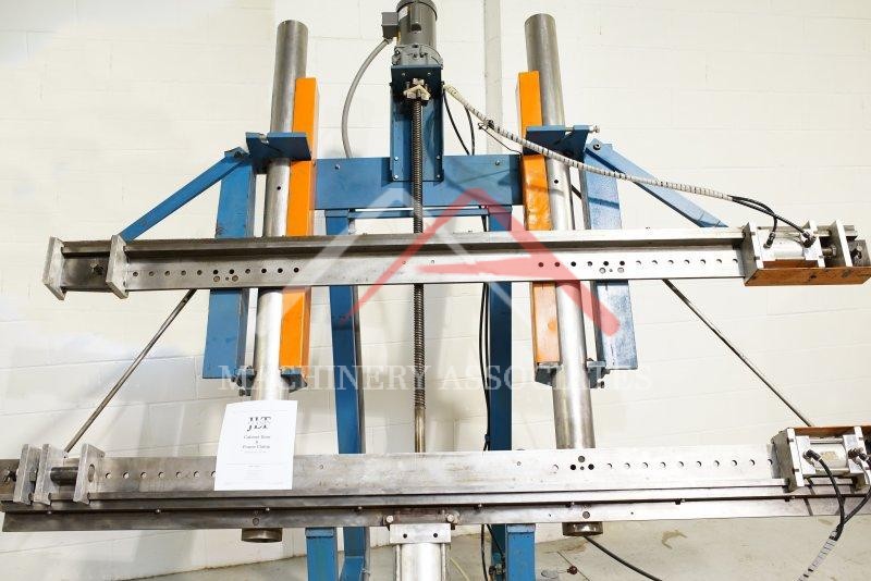 JLT CABINET DOOR & FRAME CLAMP