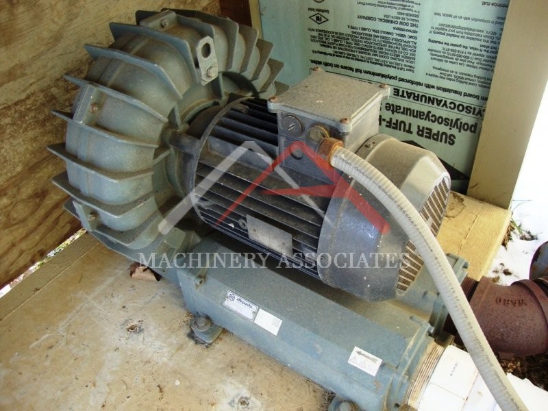 CNT Motion Systems 1000 Series CNC Router, 4'x8' Table, 11HP Spindle 8 Station Auto Tool Changer, HSK 63F Tooling, 15HP Vacuum Pump, 24' Z Axis Travels