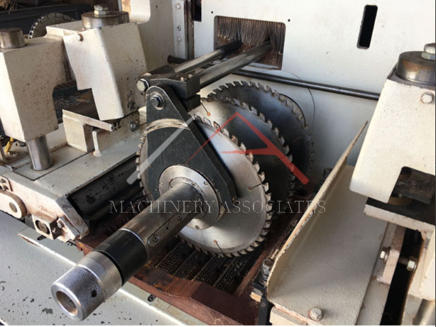 RAIMANN KM310 1M GANG RIP WITH MOVABLE BLADE RAIMANN KM310 1M GANG RIP WITH MOVABLE BLADE