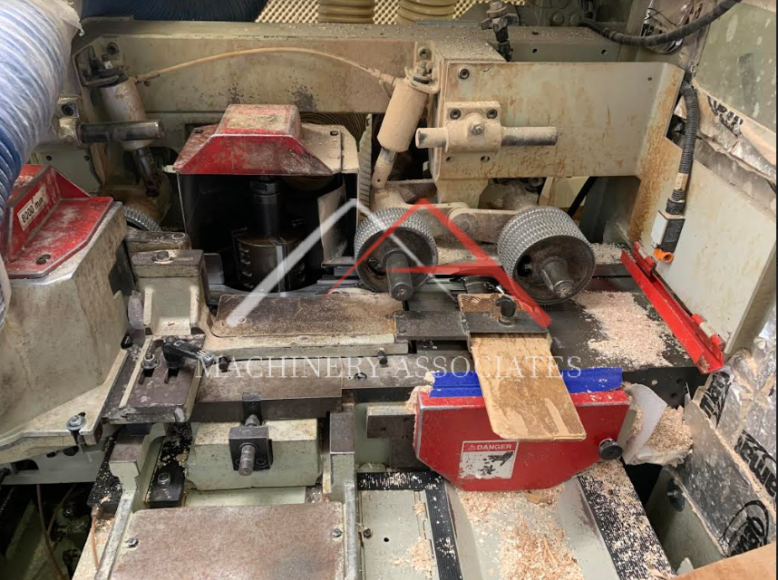 WEINIG UNIMAT 23E005 THROUFH FEED MOULDER