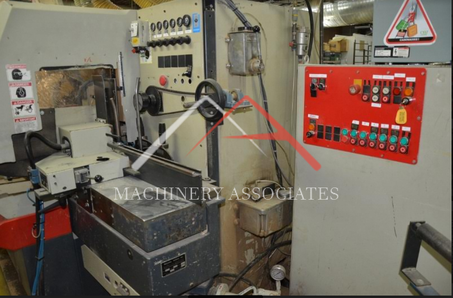 WEINIG HYDROMAT 23/002 JOINTED MOULDER THROUGH FEED