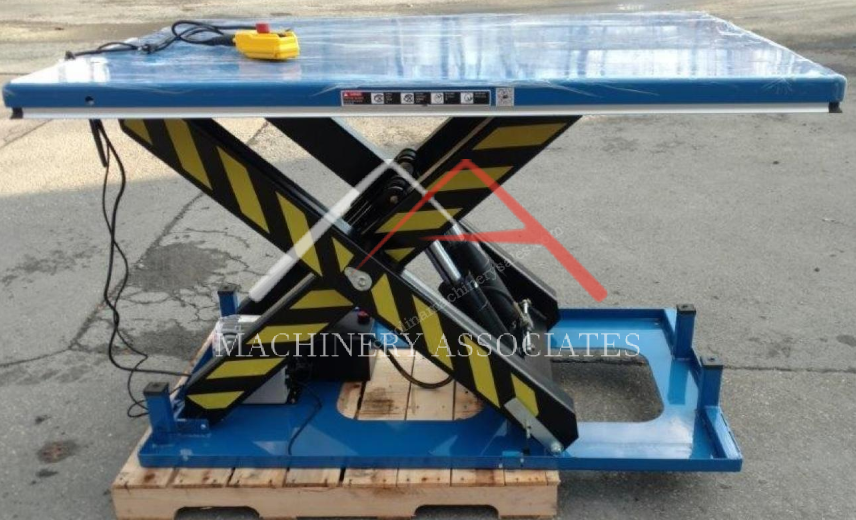 UNKNOWN 8,000 LBS. SCISSOR LIFT