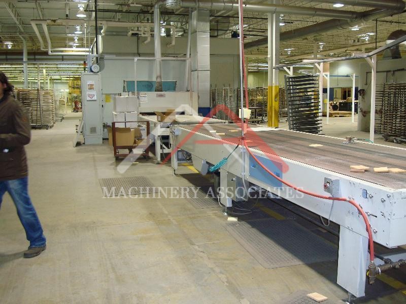 Cefla Spray finishing line with Flash and UV ovens