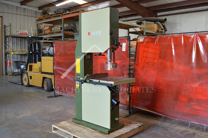 SCMI SC-600 24 in. Band-Saw