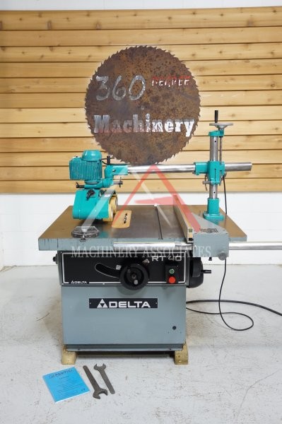 DELTA INVICTA RT40 TABLE SAW WITH POWER FEED