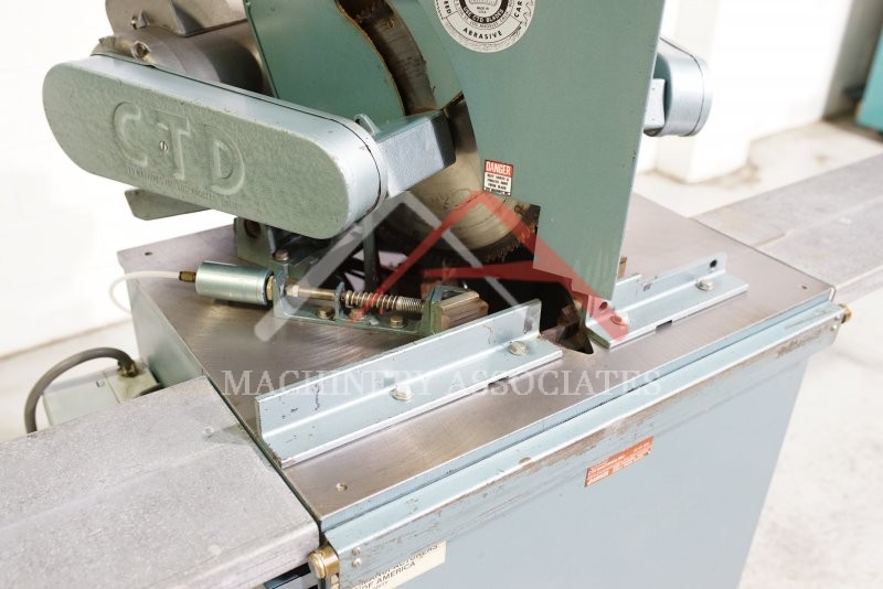 CTD D22 DOUBLE MITER SAW WINOUTFEED TABLES