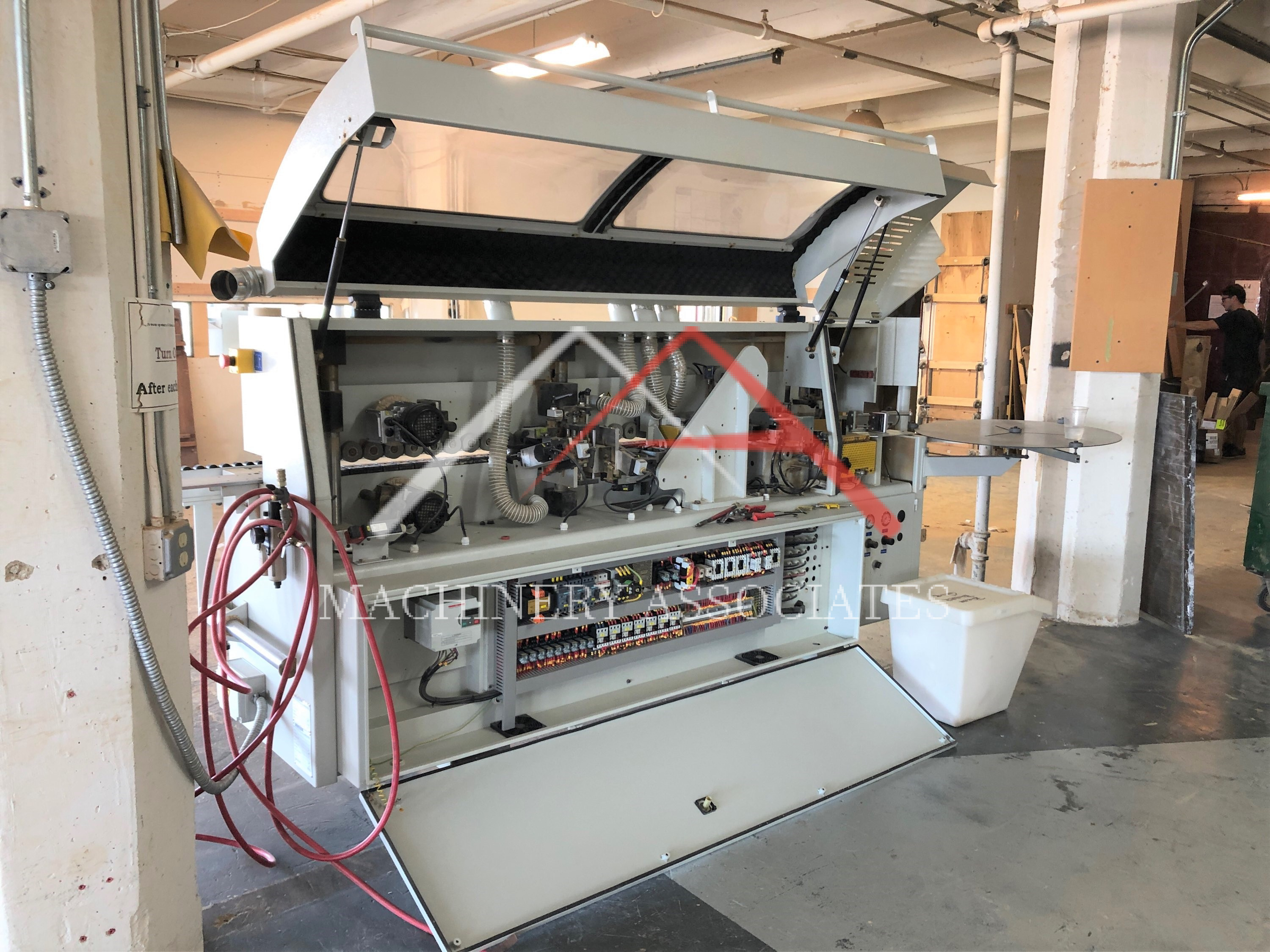 Biesse 3.3 Spark Compact Edgebander Biesse 3.3 Spark Compact Edgebander