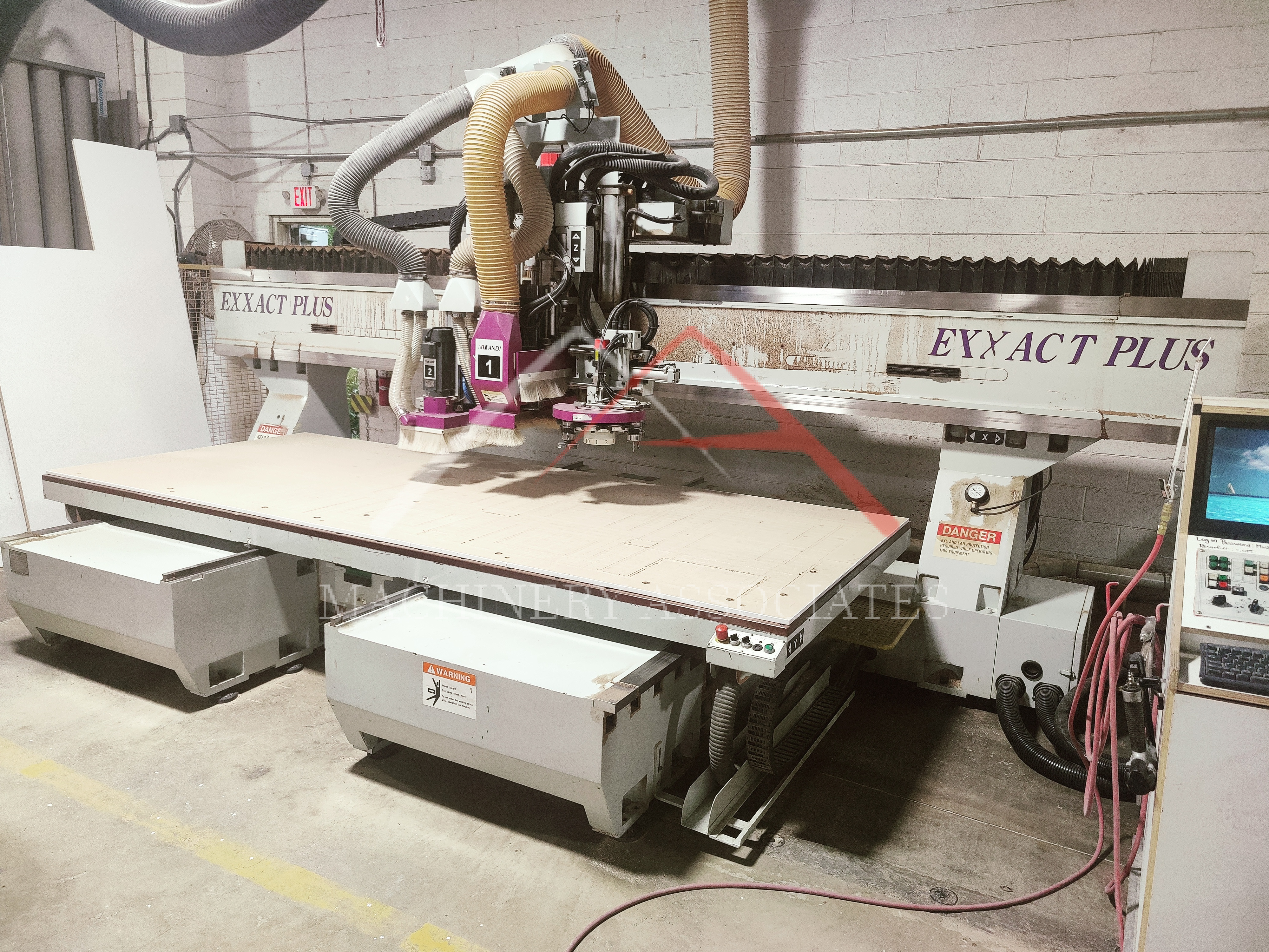 Anderson Exxact Plus CNC Router Anderson Exxact Plus CNC Router