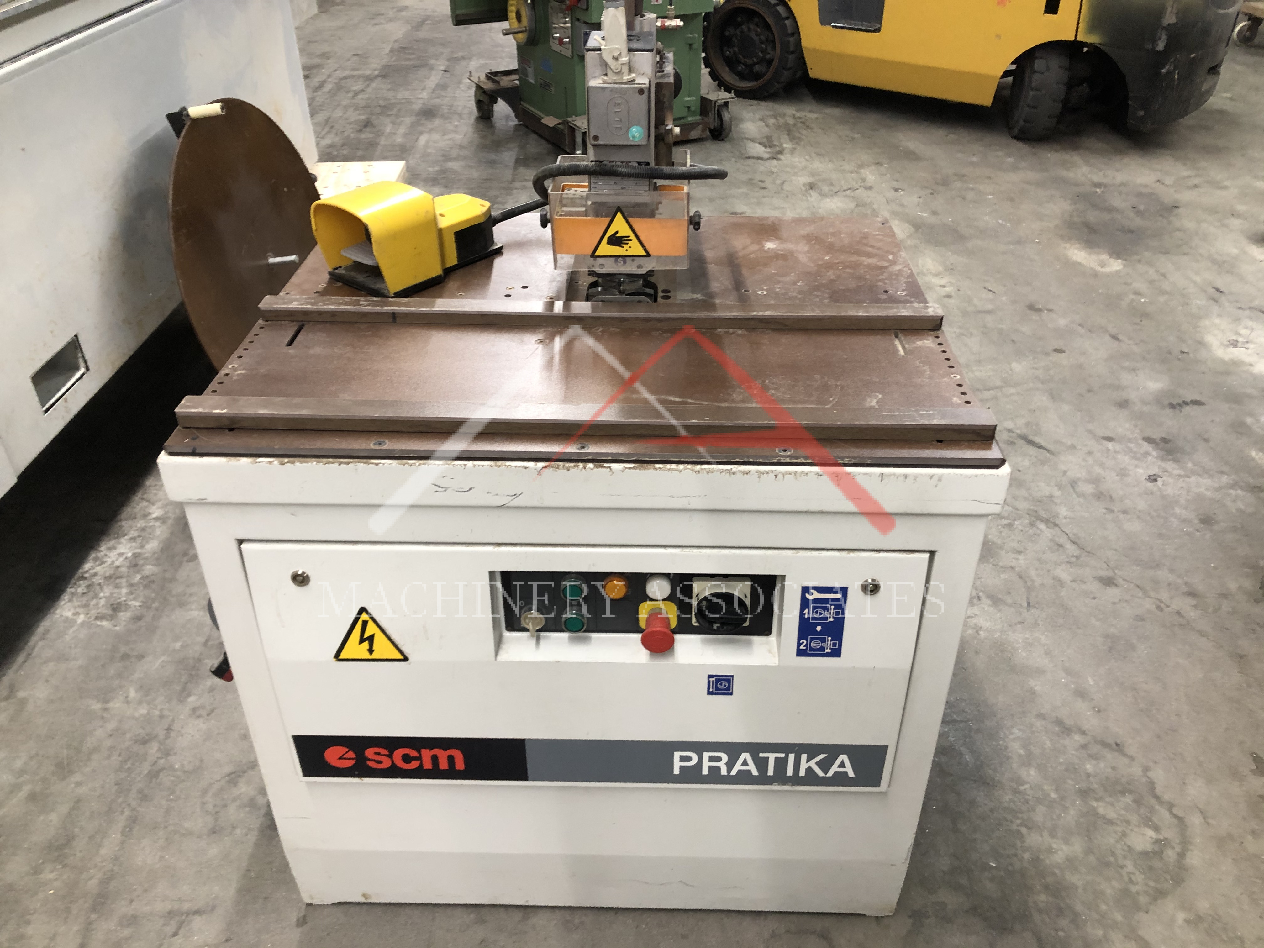 SCM Pratika Top and Bottom Trimmer