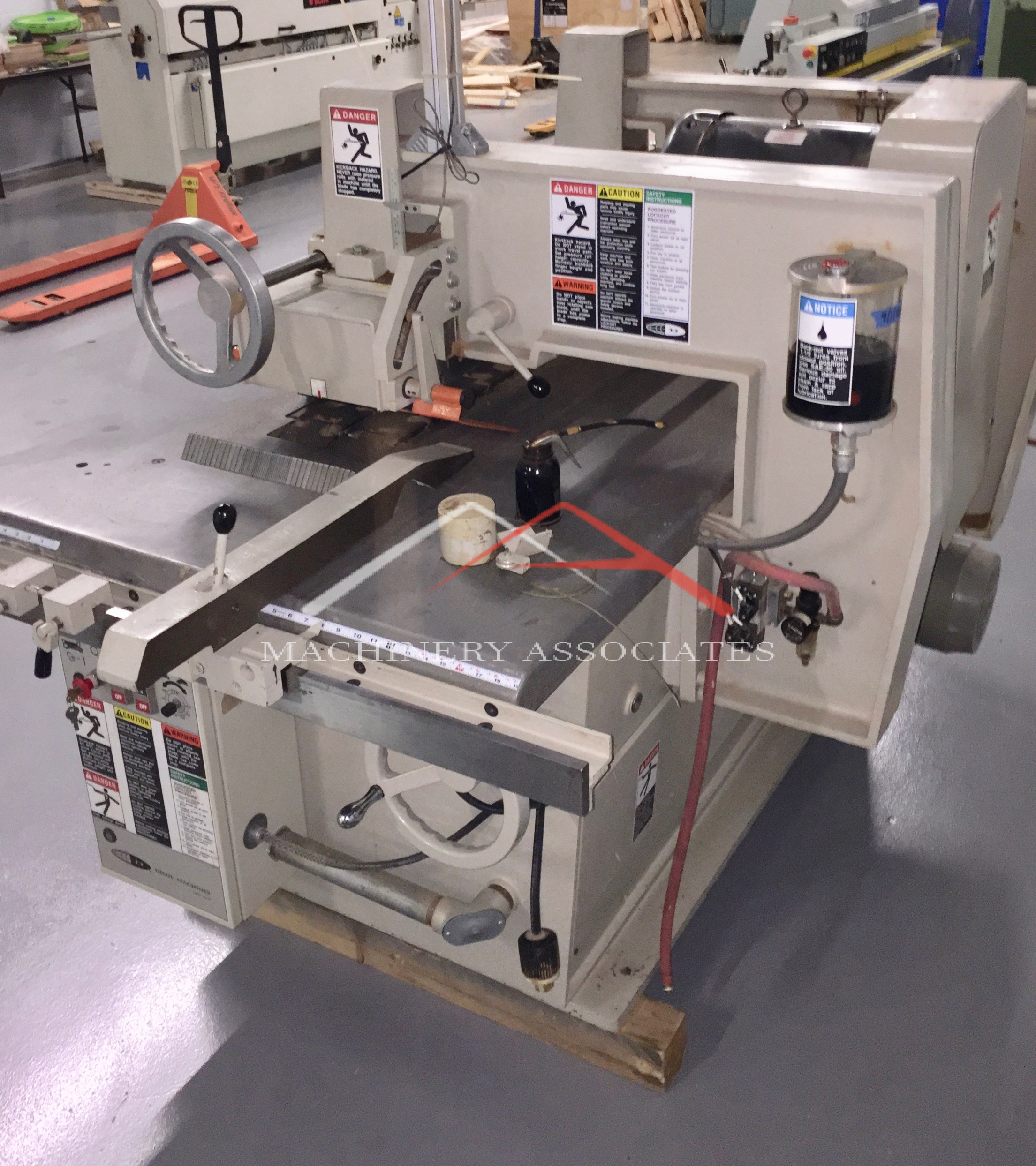 Factory Reconditioned Diehl SL52-R straight line rip saw