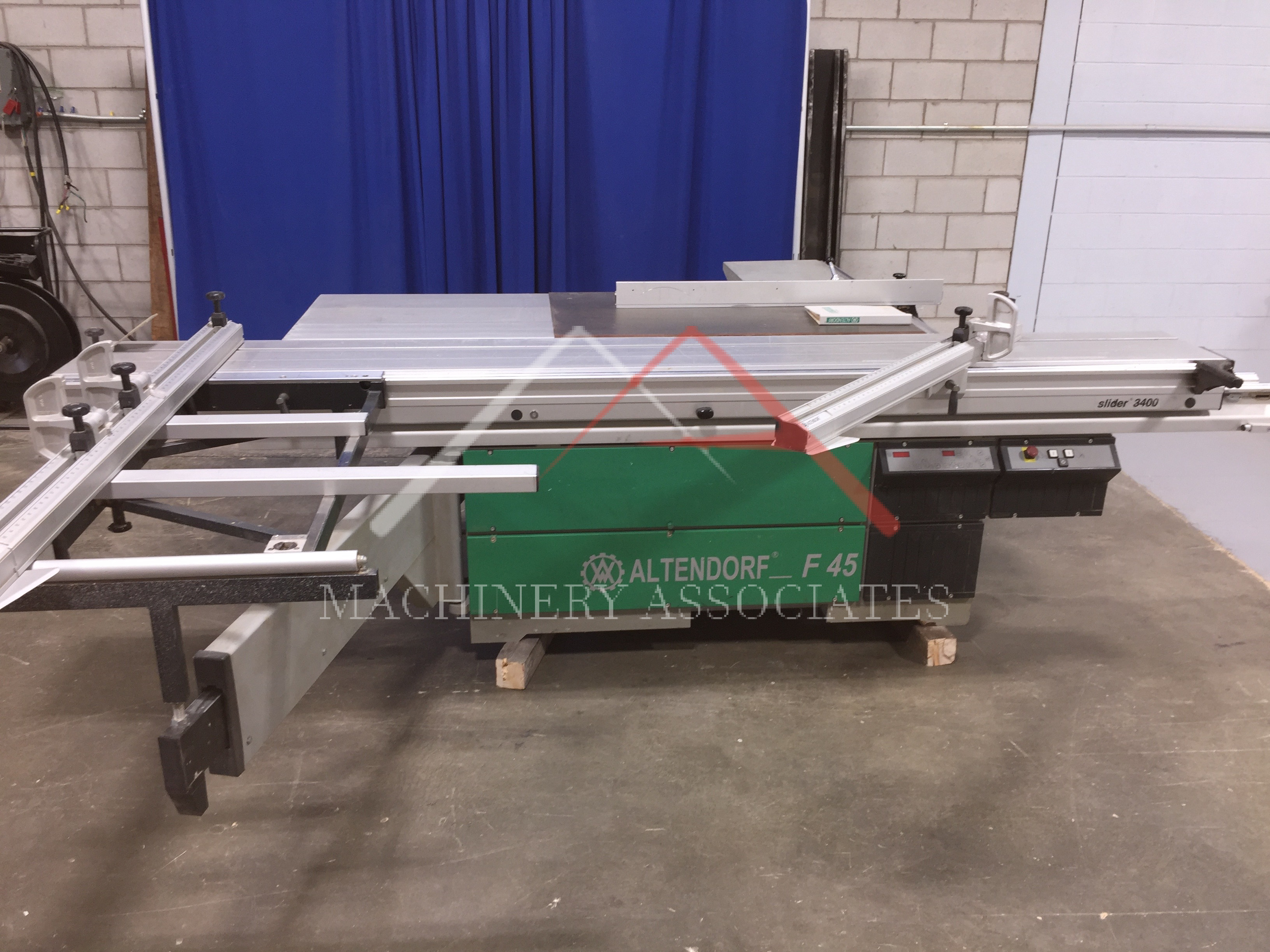 Altendorf F45