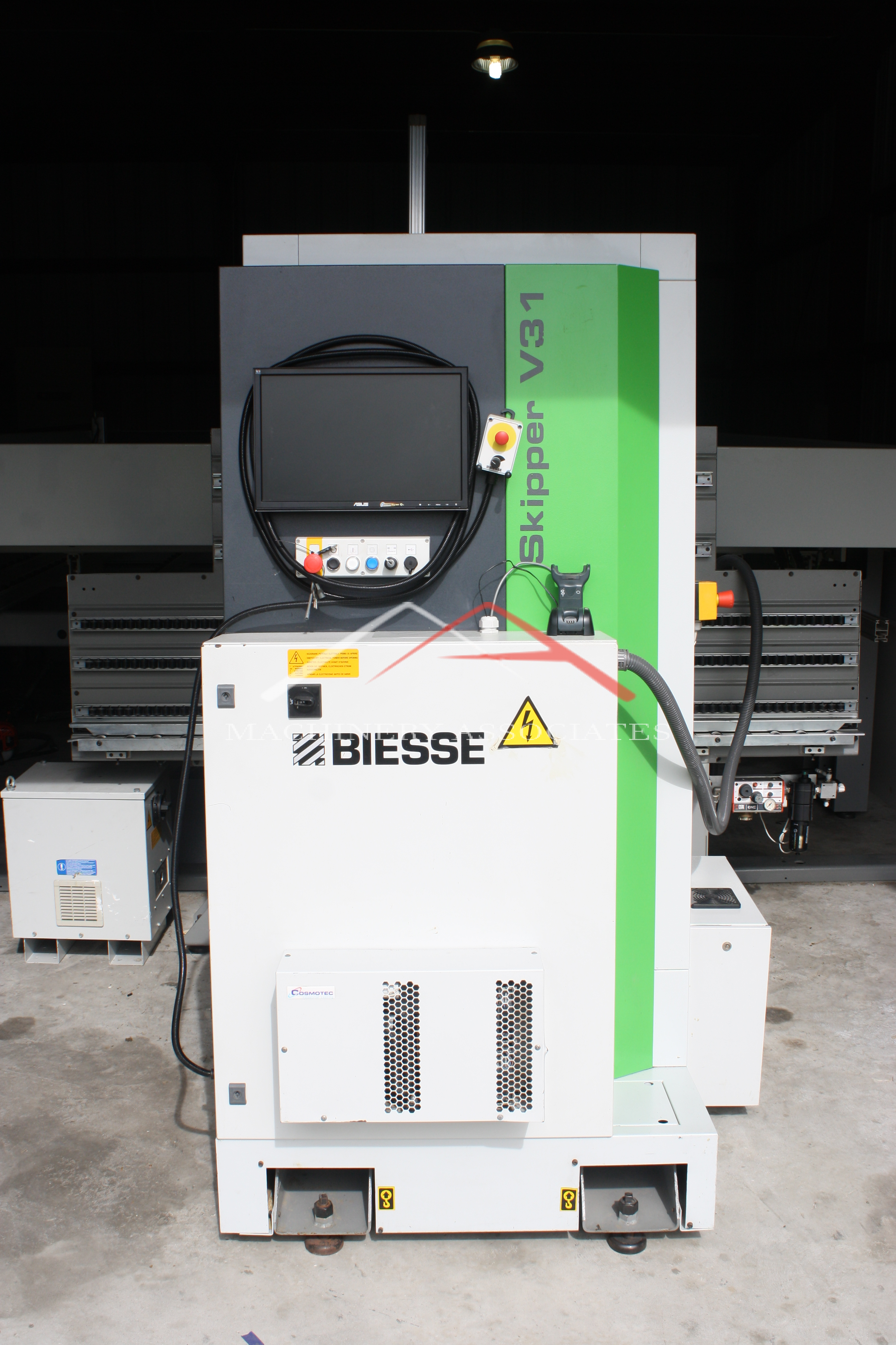 2012 Biesse Skipper V31 Vertical Machining Center