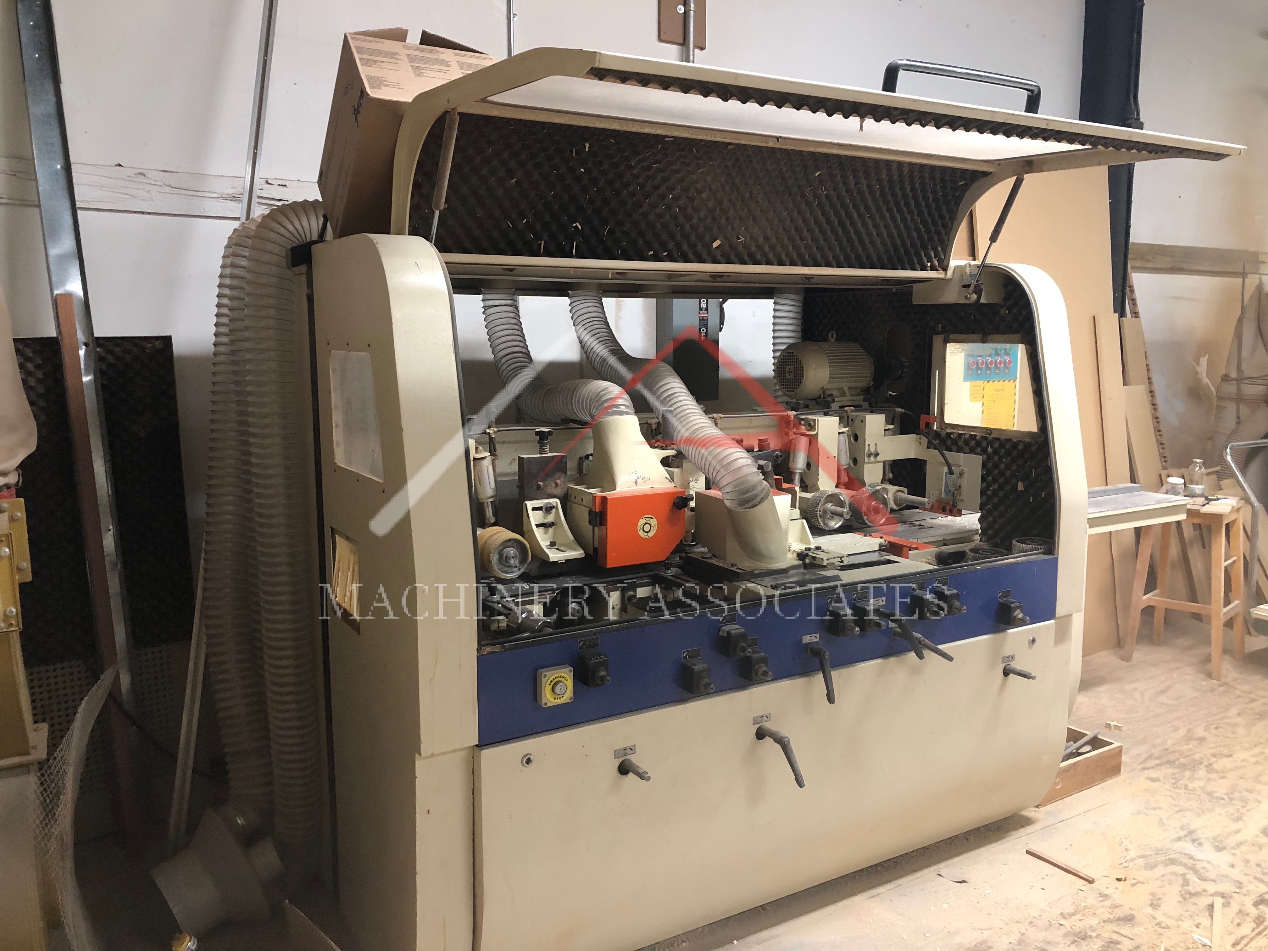 5 head feed thru moulder 